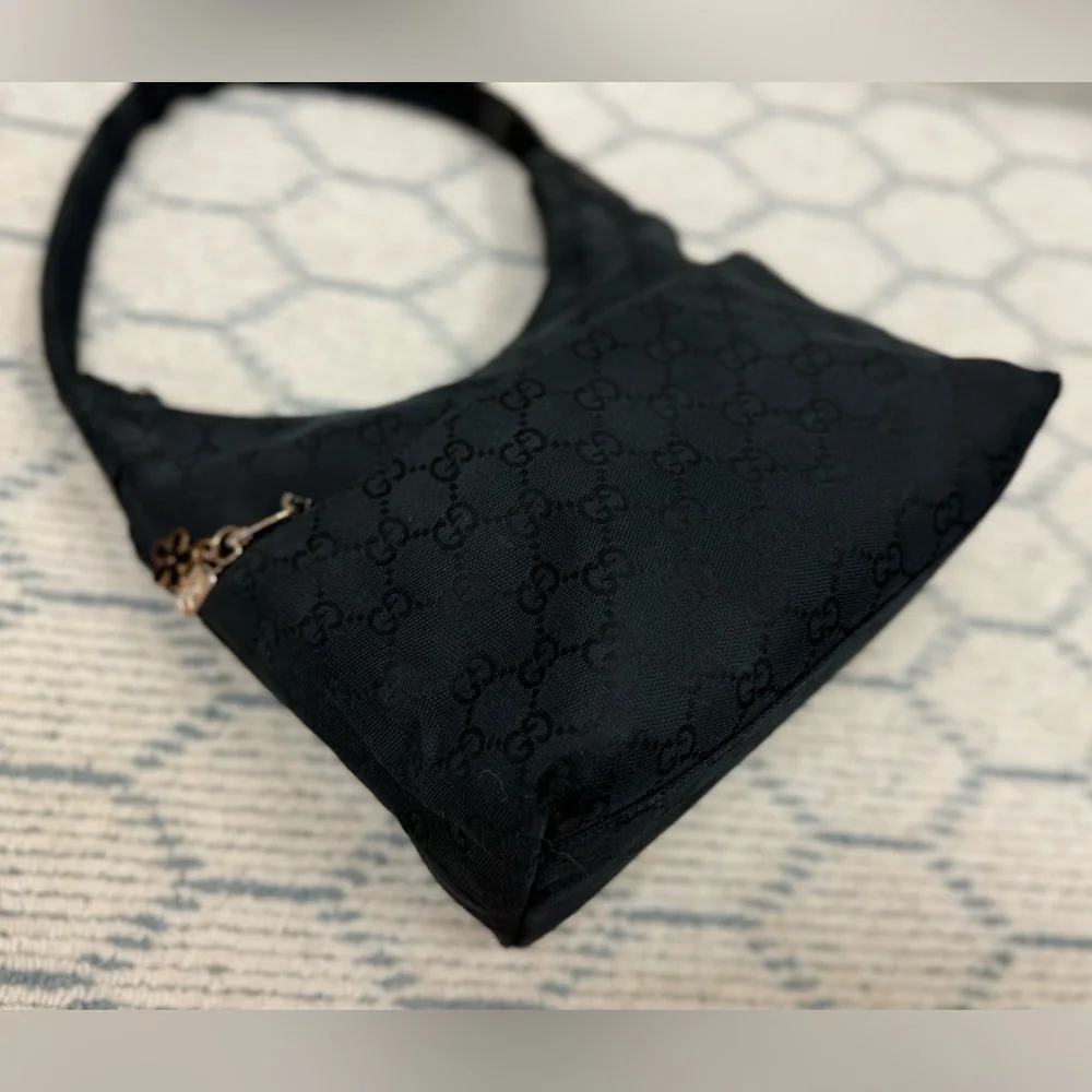 GUCCI Vintage Y2K Classic Black GG Monogram Canvas Leather Hobo Shoulder Bag - Picture 6 of 16